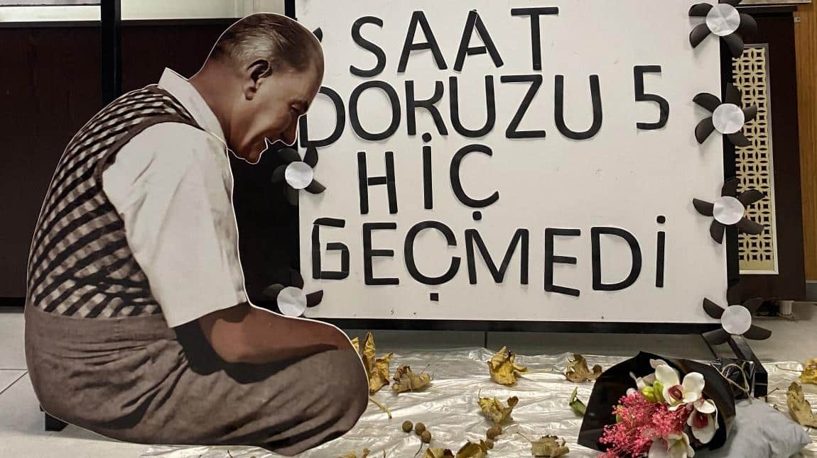 10 Kasım Atatürk'ü Anma Töreni